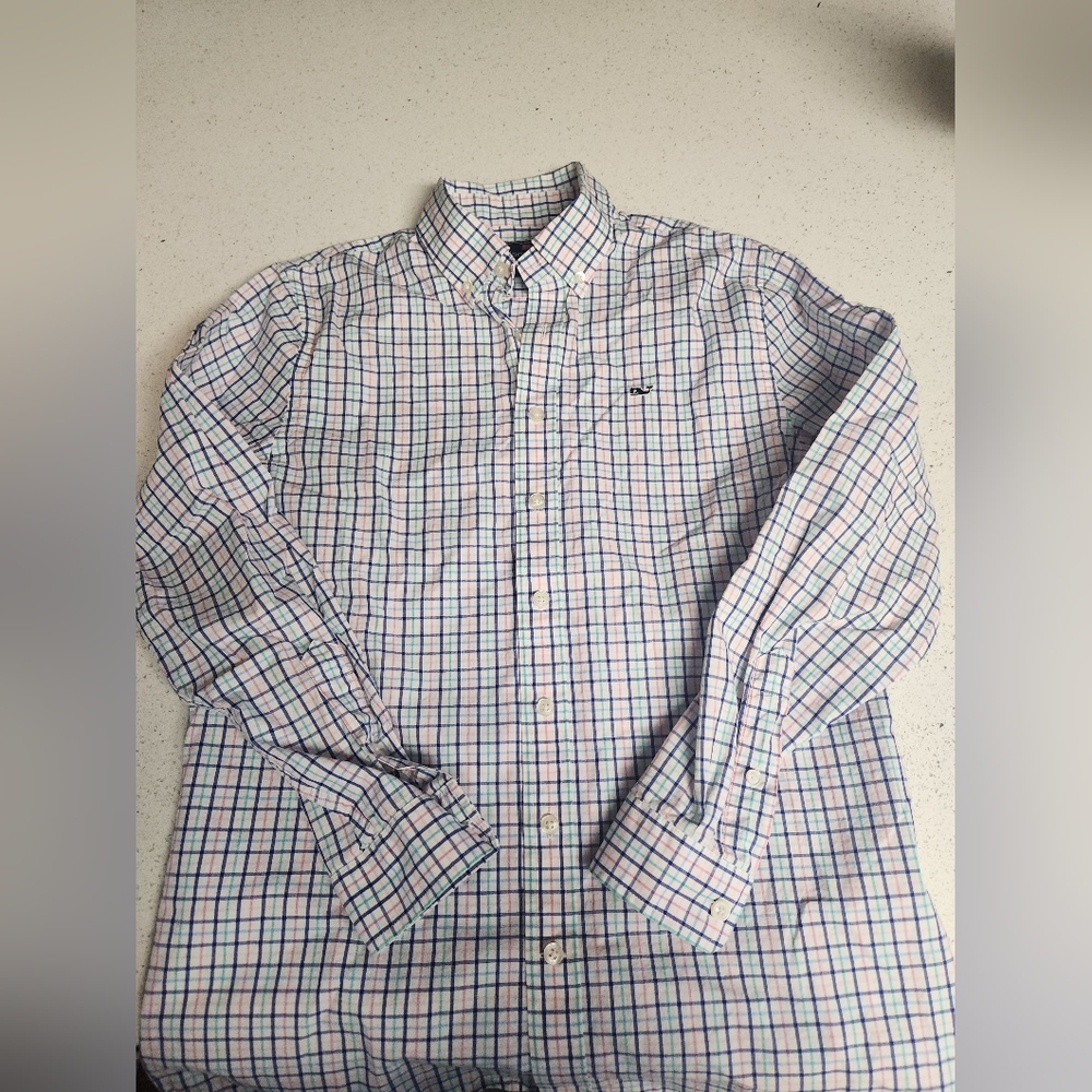 Vineyard Vine Button Up. Boy Size Large